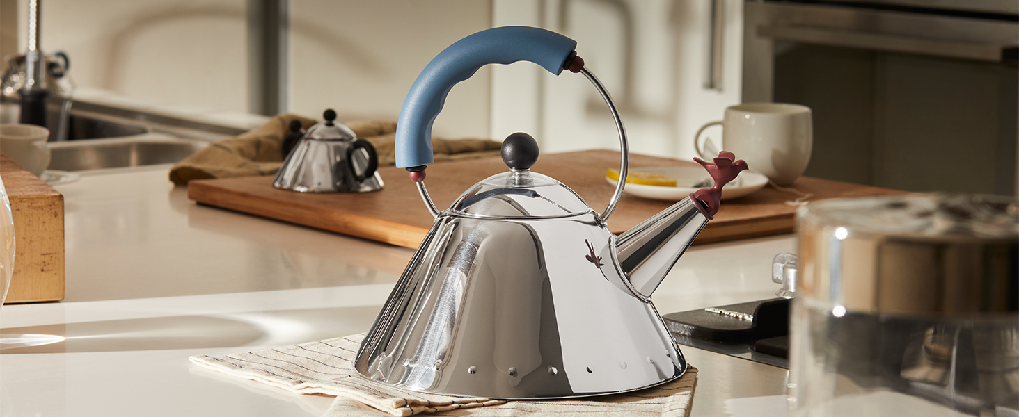 Чайник со свистком 22х22,5х23 см черный Kettle Alessi