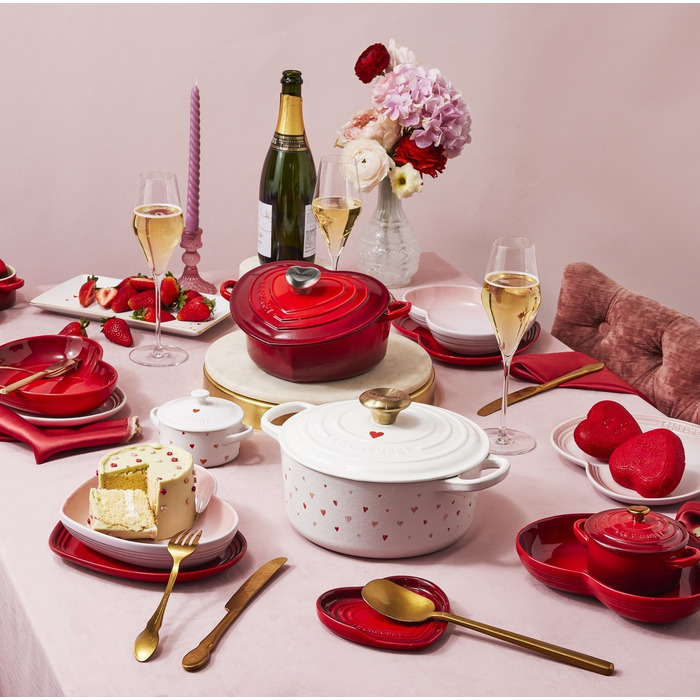 Тарелка 23 см Shell Pink Heart Le Creuset