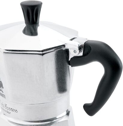 Кофеварка эспрессо Bialetti Moka Express на 6 чашек