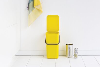 Мусорное ведро 12 л желтое Sort&Go Brabantia