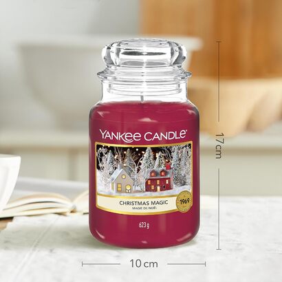 Ароматическая свеча в банке, время горения до 150 часов Yankee Candle