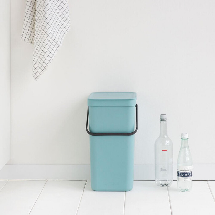 Мусорное ведро 16 л мятное Sort&Go Brabantia