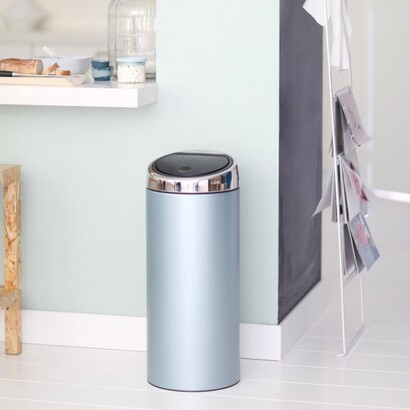 Мусорный бак 30 л мятный металлик стальная крышка Touch Bin Brabantia