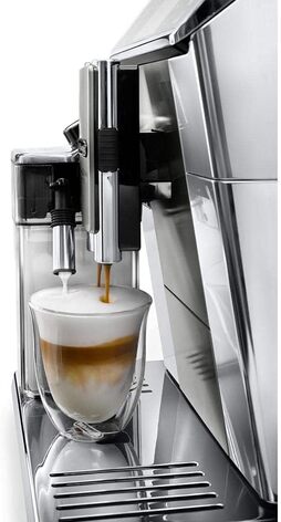 Кофемашина на 2 чашки с системой подачи молока LatteCrema, серая PrimaDonna Elite De'Longhi