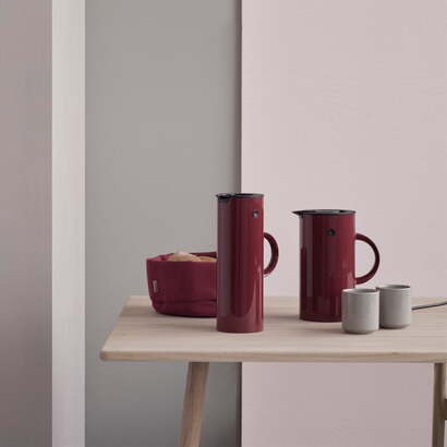 Термокувшин 1 л серый Classics EM 77 Stelton