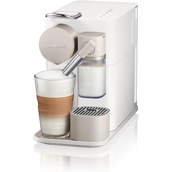 Кофемашина с насадкой для вспенивания молока, белая Nespresso Lattissima One De'Longhi