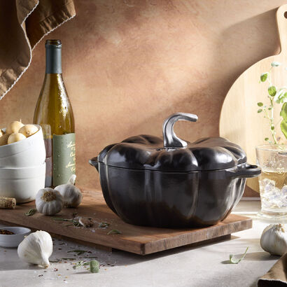 Кокотница в форме тыквы 24 см Black Staub