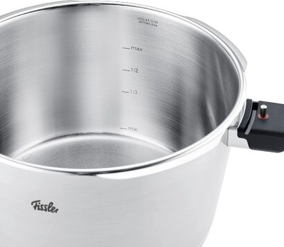 Набор скороварок 4,5 + 2,5 л 2 предмета Vitaquick Fissler