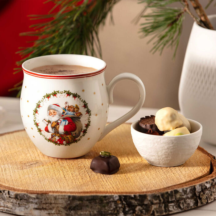 Кружка "Санта с подарками" 0,36 л Toy's Delight Villeroy & Boch