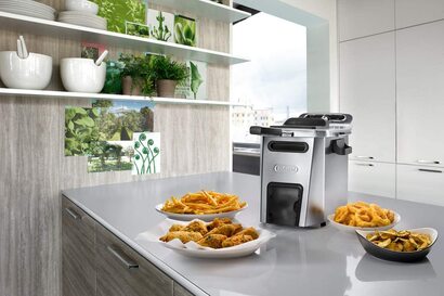 Фритюрница 1,5 кг 3200 Вт PremiumFry De'Longhi