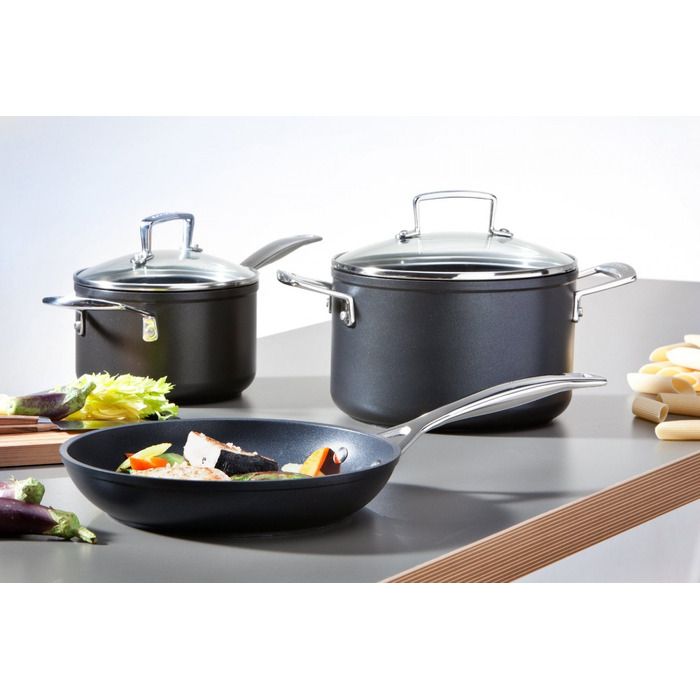 Toughened Non-Stick от Le Creuset