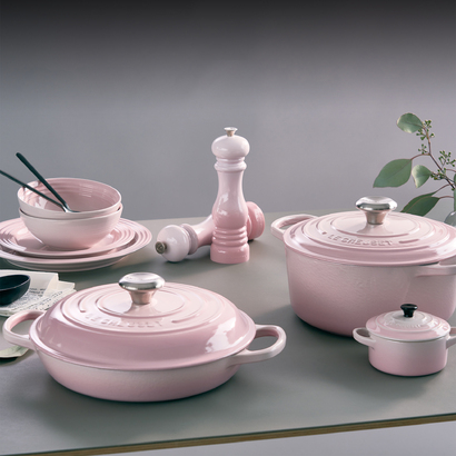 Кастрюля низкая 2,2 л розовая Shell Pink Le Creuset