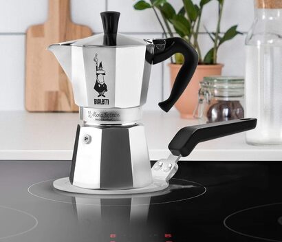 Кофеварка для эспрессо на 2 чашки Moka Express Bialetti