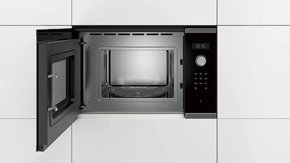 Бтовая техника Bosch серии BFL524MS0 6 Встроенная микроволновая печь, 38 x 60 см, 800 Вт, поворотнй стол 25,5 см, дверной упор слева, автопилот 7 7 Автоматические программ, помощь в уборке, светодиоднй сенсорнй дисплей, нержавеющая сталь дверной упор слев