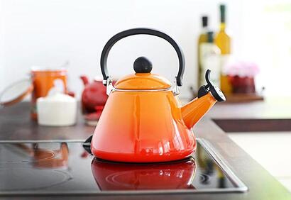 Чайник 2,1 л, вишневый Le Creuset