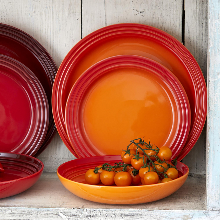 Тарелка для завтрака 21,8 см оранжевая Flame Le Creuset